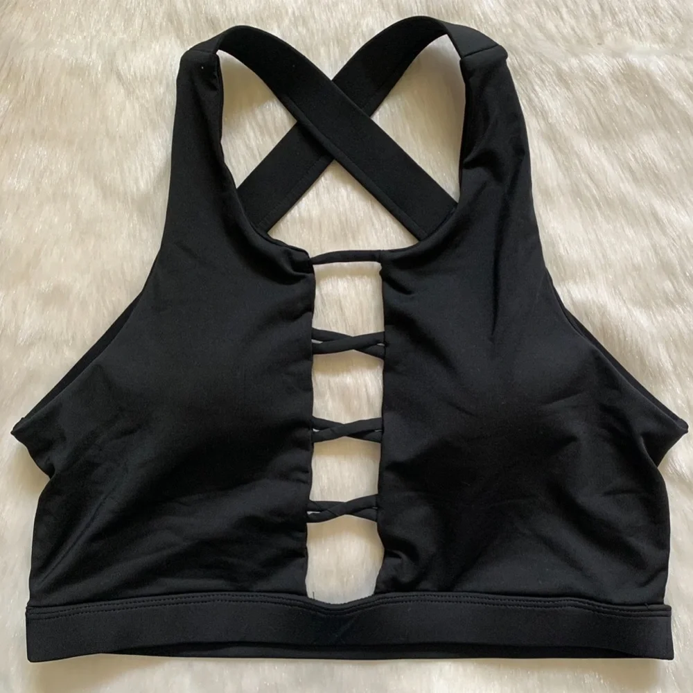 Black Cut-Out Criss-Cross Backless Statement Sporty Gym Athletic Workout Bra Top